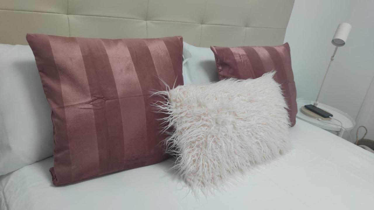 Casa Gascona Con Parking, Wifi Y Netflix Gratis!! By Delabra * Oviedo