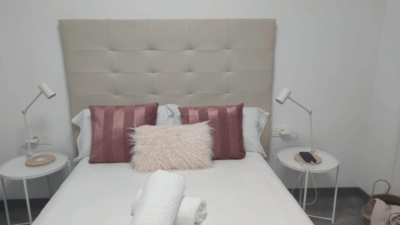Casa Gascona Con Parking, Wifi Y Netflix Gratis!! By Delabra *